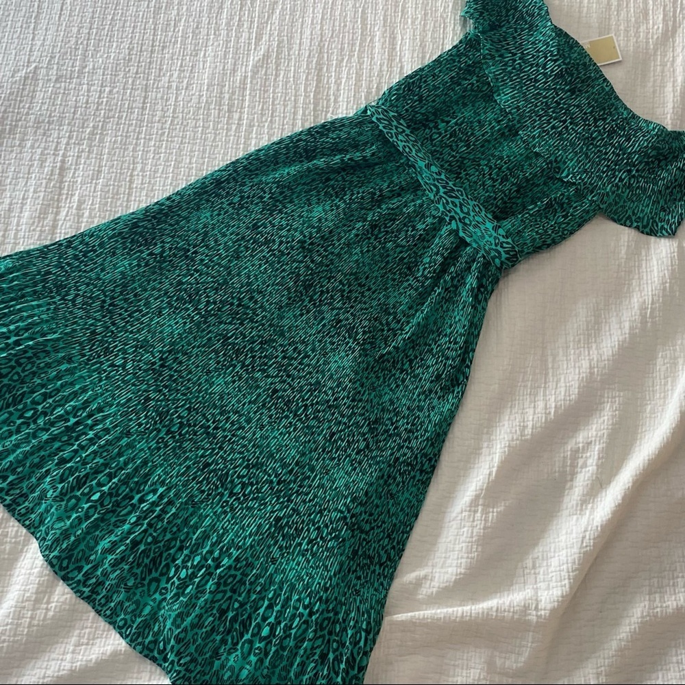 NEW Michael Kors Green Dress Medium - Picture 10 of 10